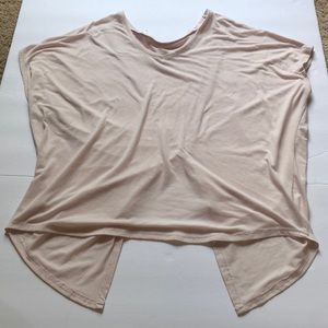 Balance Collection women’s top
